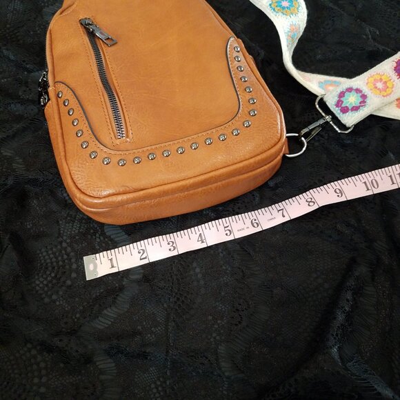 SAM & HADLEY- Studded Sling purse- Cognac - Picture 8 of 8